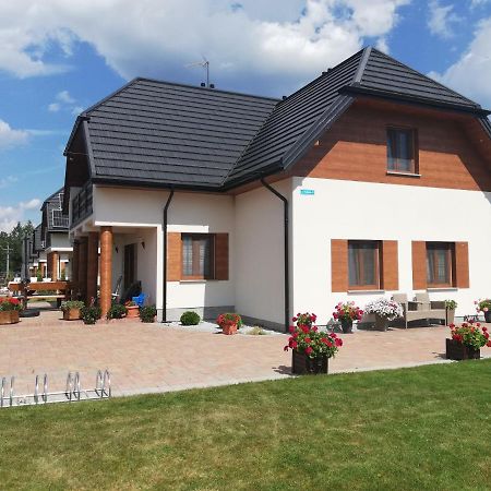Apartamenty Pod Magnolia Bialowieza Exterior photo