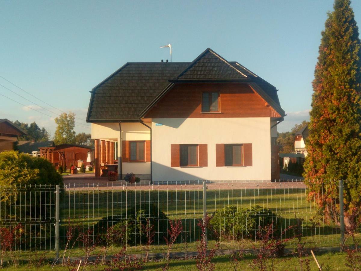 Apartamenty Pod Magnolia Bialowieza Exterior photo